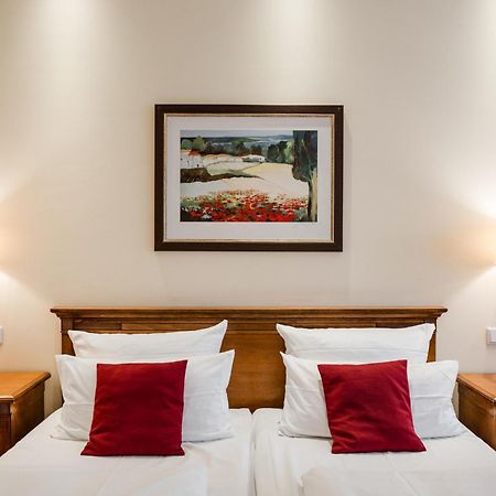 Hotel Antoniushof Ruhstorf an der Rott エクステリア 写真