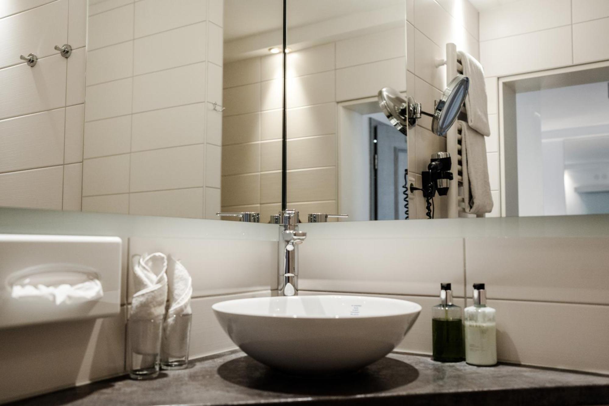 Hotel Antoniushof Ruhstorf an der Rott 部屋 写真