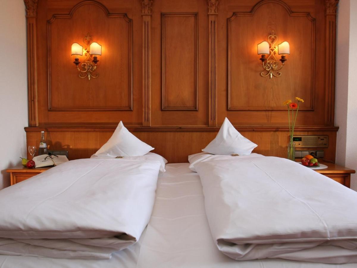 Hotel Antoniushof Ruhstorf an der Rott 部屋 写真